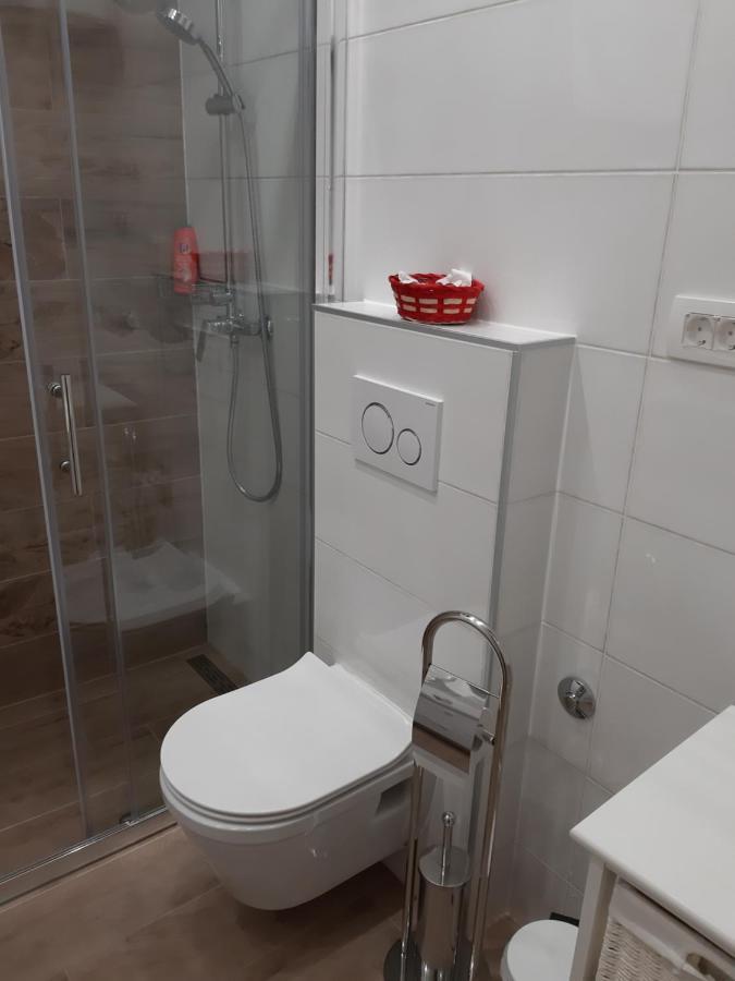 Studio Apartman Lena Умаг Экстерьер фото