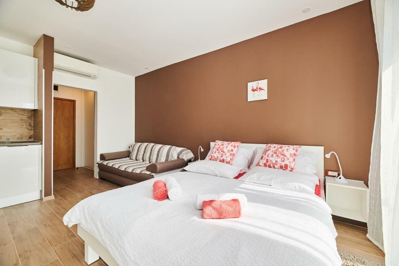 Studio Apartman Lena Умаг Экстерьер фото